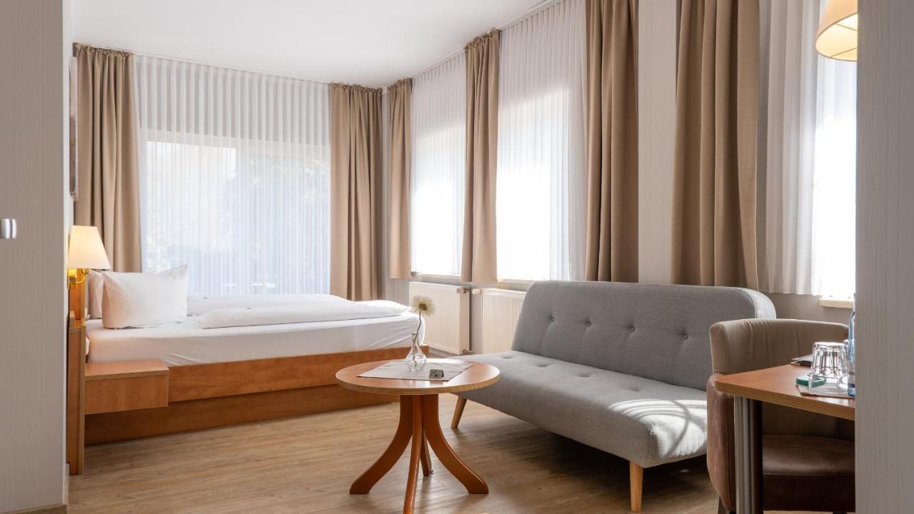 Hotel Am Uenglinger Tor Штендаль Екстер'єр фото