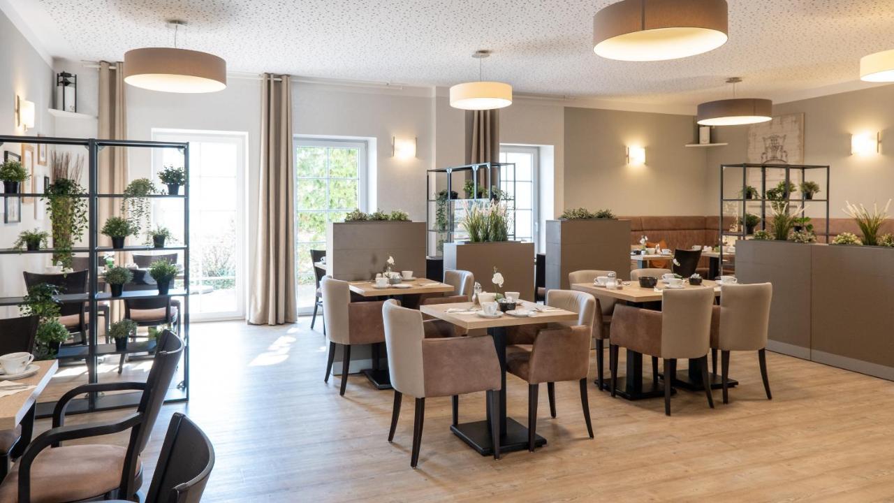 Hotel Am Uenglinger Tor Штендаль Екстер'єр фото