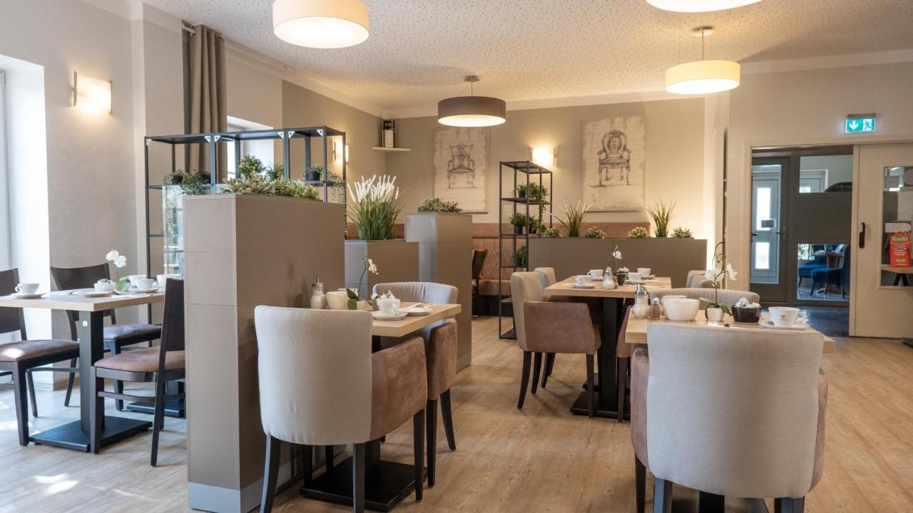Hotel Am Uenglinger Tor Штендаль Екстер'єр фото