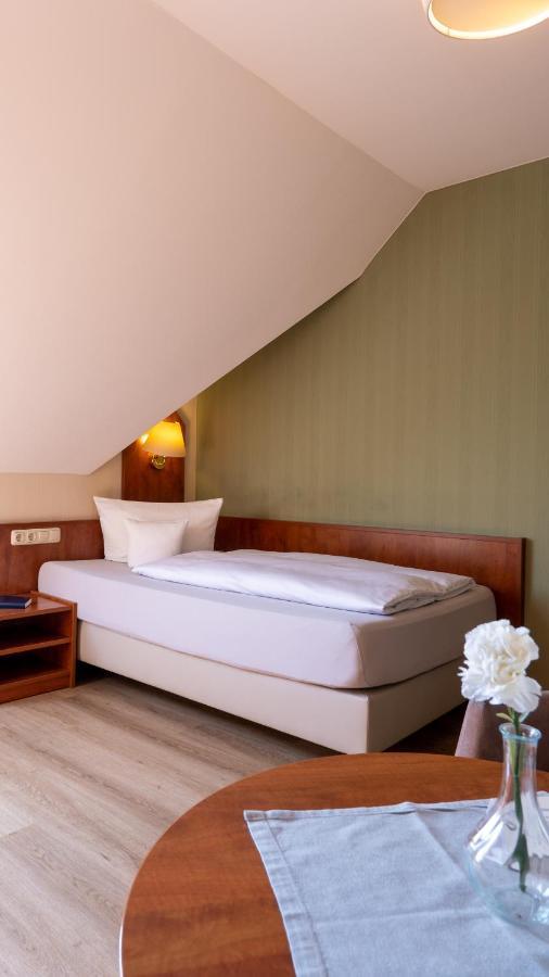 Hotel Am Uenglinger Tor Штендаль Екстер'єр фото
